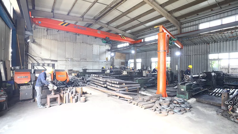 Mutant Injection Molding Screw